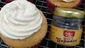 Cupcake de baunilha com buttercream de cupuaçu 1